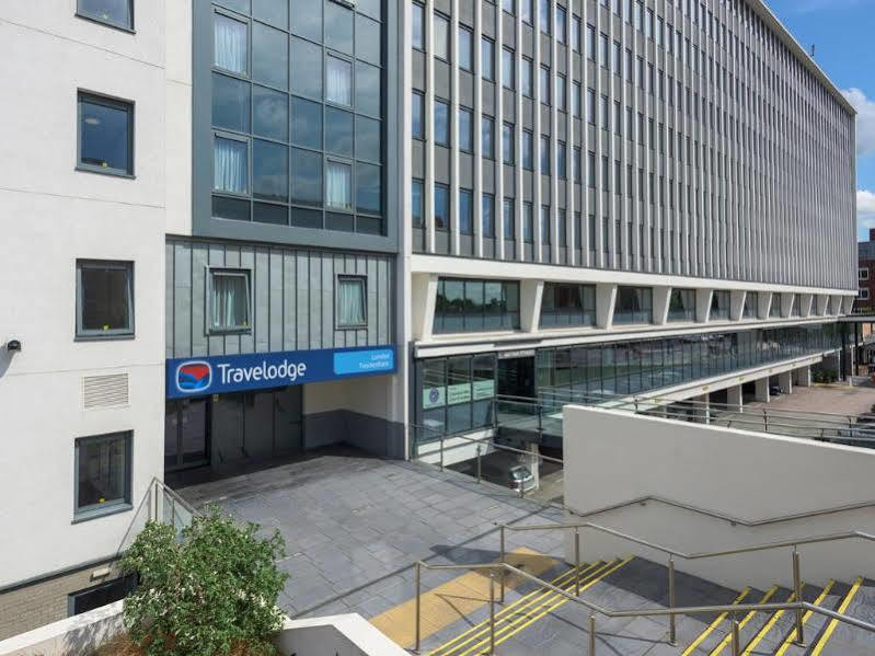 Travelodge London Twickenham Экстерьер фото